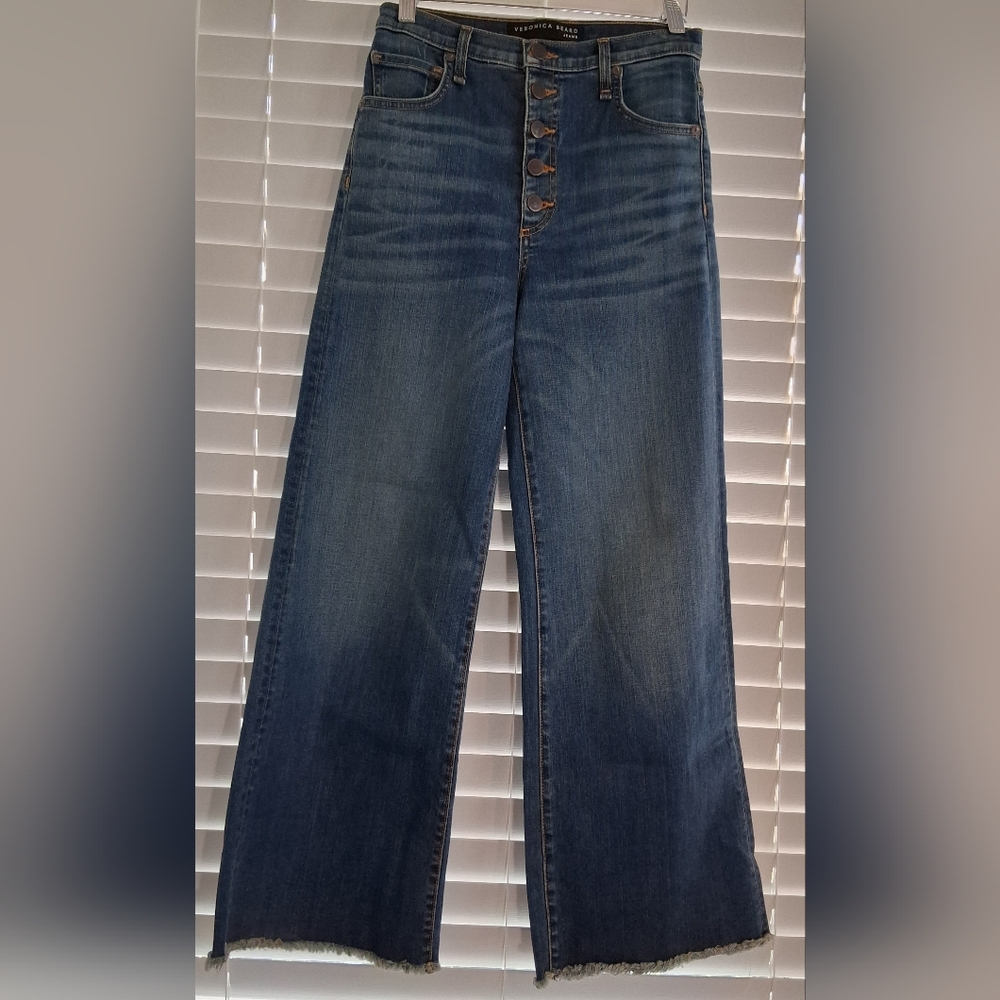 Veronica Beard Kirra 11" Flood Length Medoum Wash Jeans Sz 26/2 Pre-Owned